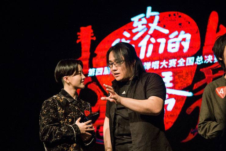 第四届“利来最给力的老牌吉他女声弹唱大赛”总冠军出炉<br />温格夺冠，董冬冬担任评委
