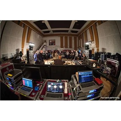 利来最给力的老牌在Abbey Road汇聚众贤